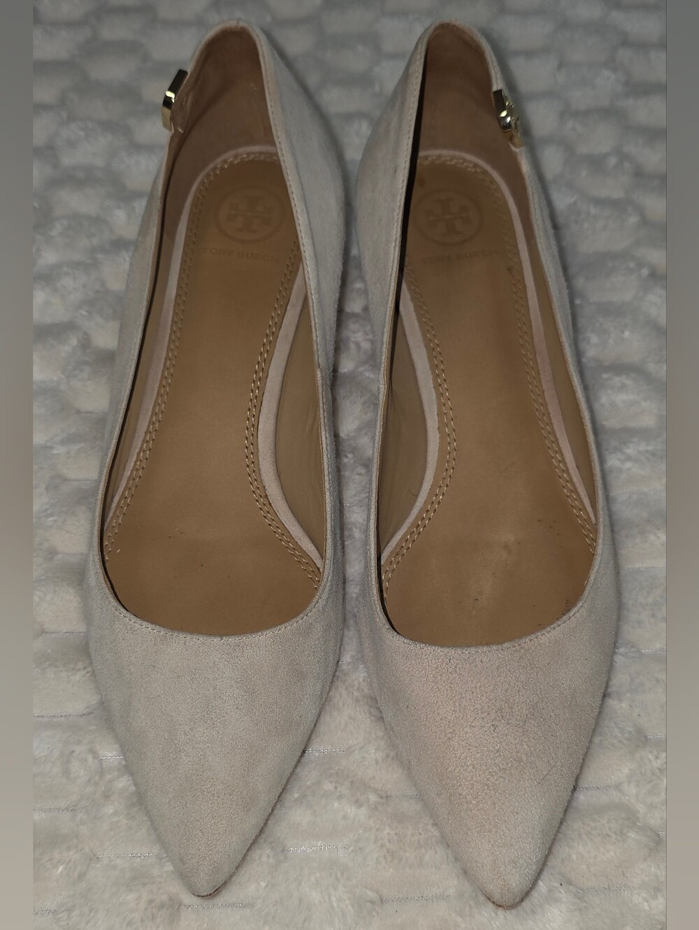 TORY BURCH Nude Elizabeth Suede Leather Pointed Toe Kitten Heel Pumps - Picture 4 of 13